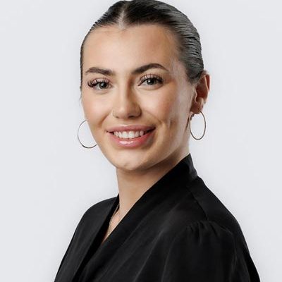 Headshot image for Molly Moriarty